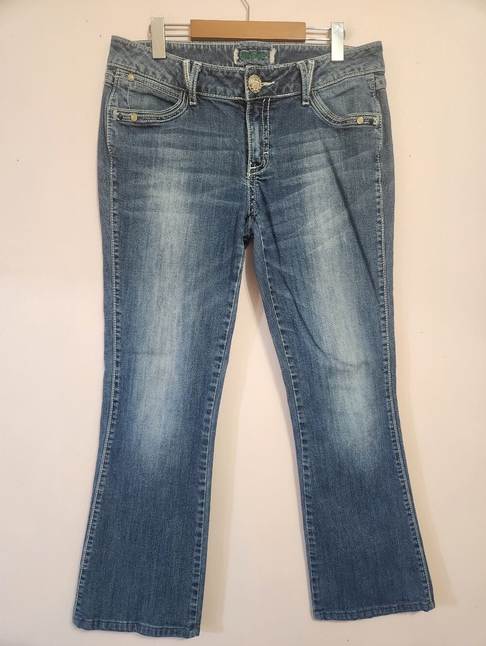 Wrangler Premium Patch Y2K Embellished Western Bootcut Denim Jeans Medium Wash